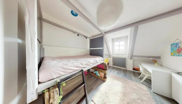 Vente Maison 8 pièces 195 m2 à Champhol