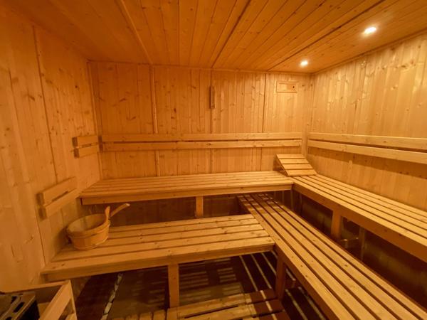 Vente Maison 8 pièces 195 m2 à Champhol