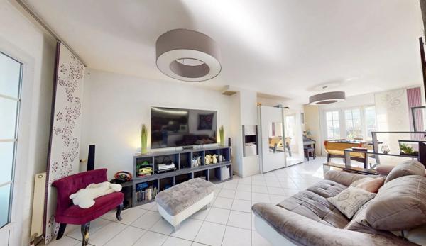 Vente Maison 8 pièces 195 m2 à Champhol