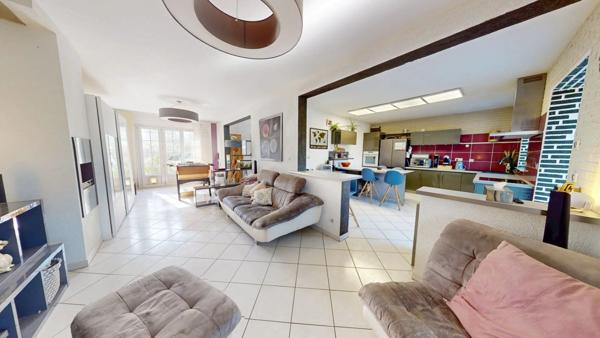 Vente Maison 8 pièces 195 m2 à Champhol