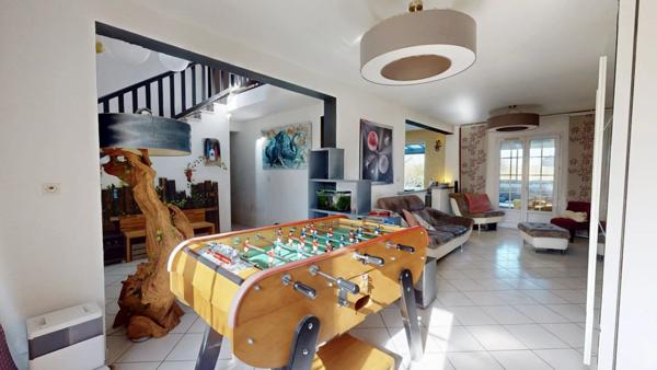 Vente Maison 8 pièces 195 m2 à Champhol