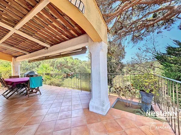 GIGARO Villa La Croix Valmer 5 chambres dans un domaine sécurisé proche des plages