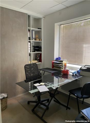 Bureau
         2 pièces
        - 38 m² 38 000 € *