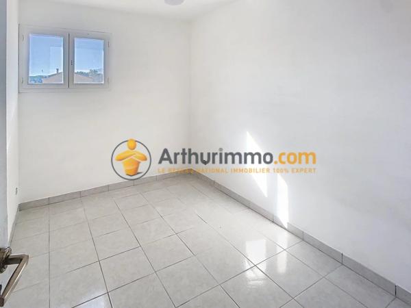 Vente                                                      Villa
                        
                     9 pièces                      190 m2                     à Perpignan