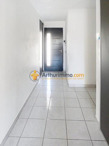 Vente                                                      Villa
                        
                     9 pièces                      190 m2                     à Perpignan