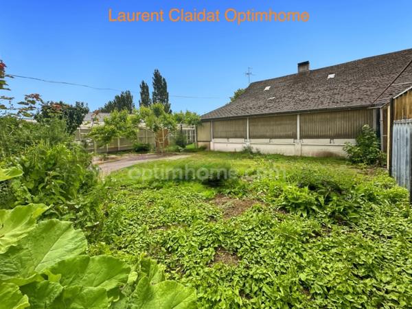 MAISON INDIVIDUELLE D'ENVIRON 171 M² – COMMODITÉS DE PLAIN-PIED – POTENTIEL DE 4 À 5 CHAMBRES – JARDIN