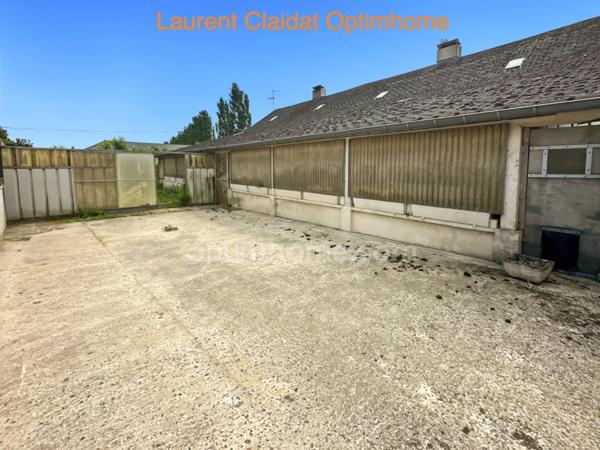 MAISON INDIVIDUELLE D'ENVIRON 171 M² – COMMODITÉS DE PLAIN-PIED – POTENTIEL DE 4 À 5 CHAMBRES – JARDIN