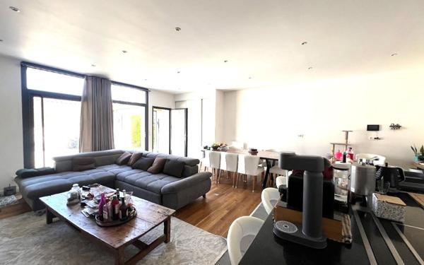 Appartement à vendre    4 pièces • 102 m2 Châtillon