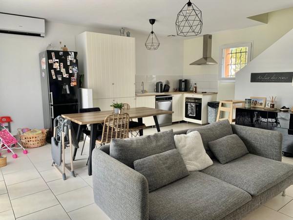 Maison à louer 3 pièces CADENET (84)