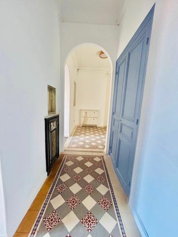 Appartement à louer    4 pièces • 131,51 m2 Nice