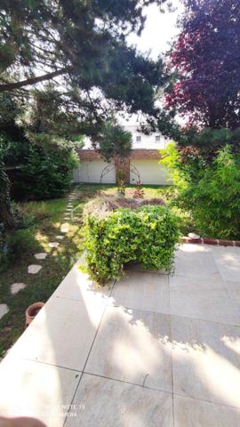 Maison de ville de 402 m²