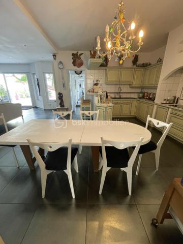 Maison de ville de 402 m²