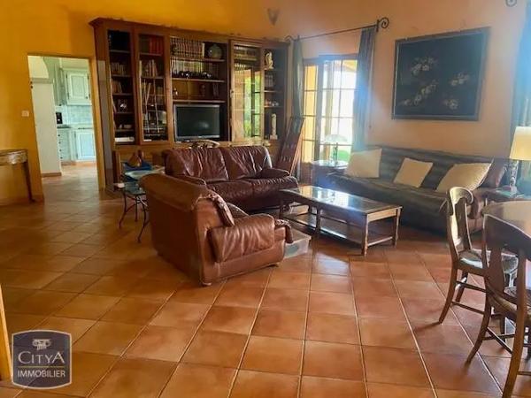 Maison à vendre 5 pièces 167m² Rochefort-du-Gard (30650)
