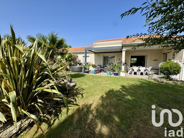 Maison à vendre 4 pièces 120 m² Azay-sur-Thouet