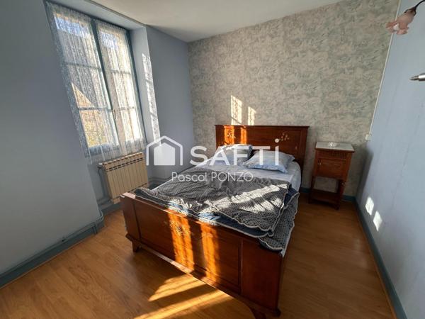 Ensemble immobilier de deux maisons 250m²