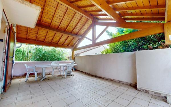 Maison à vendre    5 pièces • 138 m2 Sathonay-Camp