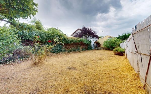 Maison à vendre    5 pièces • 138 m2 Sathonay-Camp