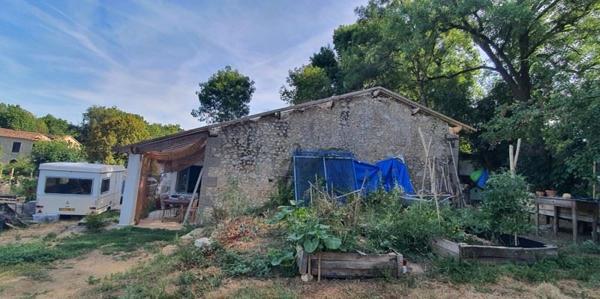 Maison 98 000 € Montguyon 2 p 44 m² DPE