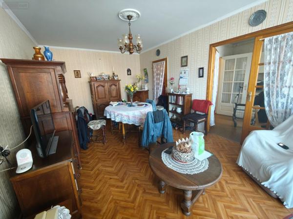 Appartement à vendre à Lambersart dans le Nord (59130), ref : 0003   
Canteleu-Ampère