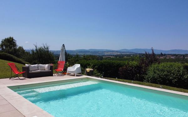 Maison à vendre    5 pièces • 150,34 m2 Saint-Didier-de-Formans
