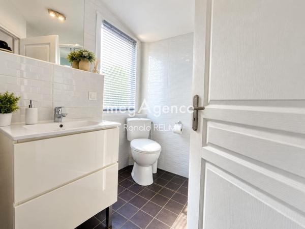Maison à OLONNE-SUR-MER, 85340 - 7 pièces 165m²