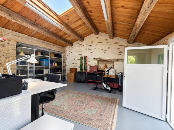 Maison à OLONNE-SUR-MER, 85340 - 7 pièces 165m²