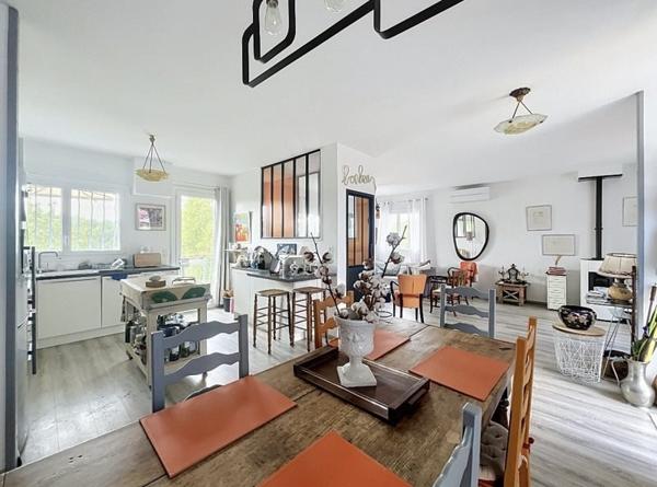 Maison 161 250 € Saint-Aigulin 5 p 140 m² DPE D