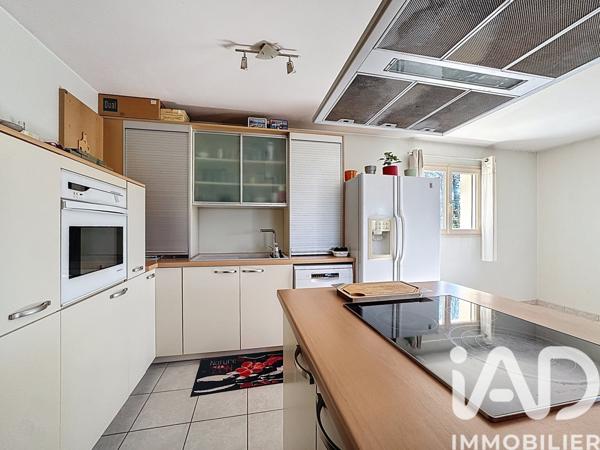 Maison à vendre 6 pièces 152,92 m² Viuz-en-Sallaz