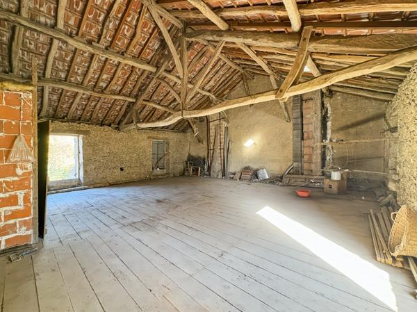 Maison à vendre 6 pièces GONDRIN