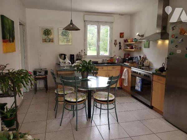 À Vendre, Superbe Maison Familiale à Villefranche-sur-Cher (41), située dans un quartier réside...