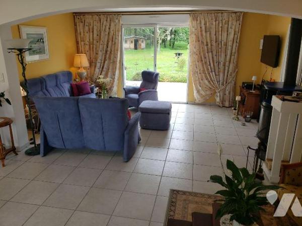 À Vendre, Superbe Maison Familiale à Villefranche-sur-Cher (41), située dans un quartier réside...