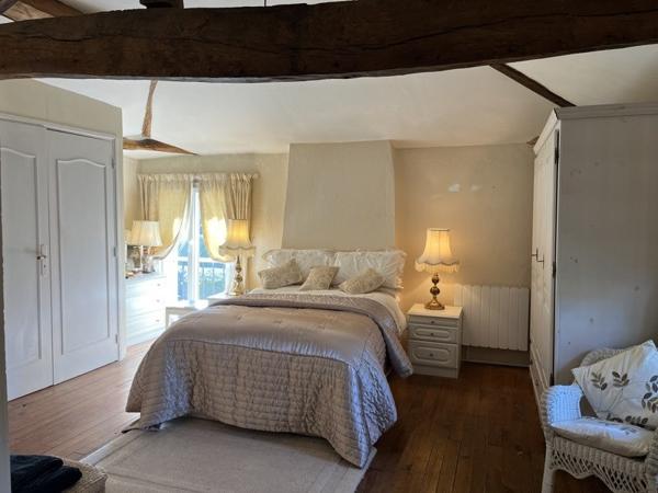 Maison à vendre |  Caubon-Saint-Sauveur |  8 pièces | 258 m²