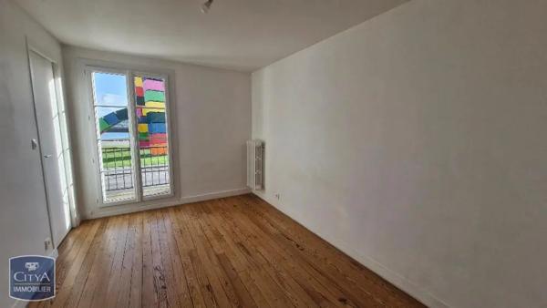 Appartement à louer 5 pièces 98.79m²