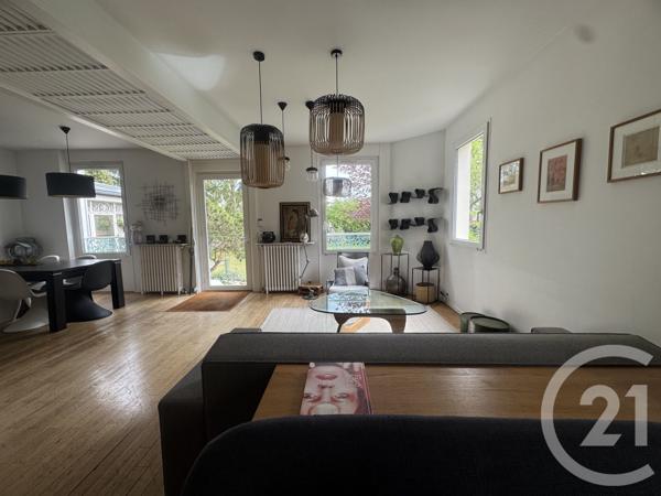 Maison à vendre  8 pièces - 181,14 m2 LA VARENNE ST HILAIRE - 94