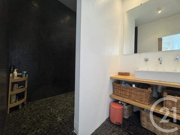 Maison à vendre  8 pièces - 181,14 m2 LA VARENNE ST HILAIRE - 94