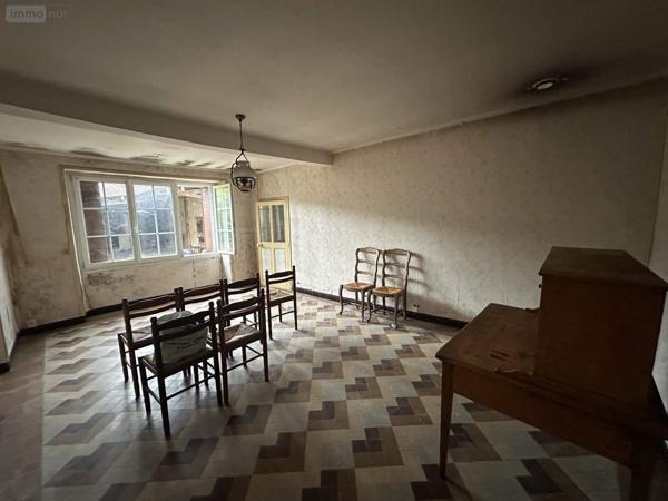 Maison à vendre à Noyant-Villages dans le Maine-et-Loire (49390), ref : 49046/826