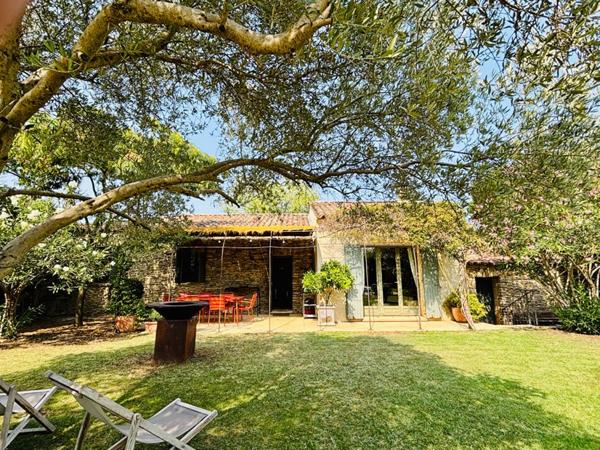 Exclusivité , Maison de charme avec piscine