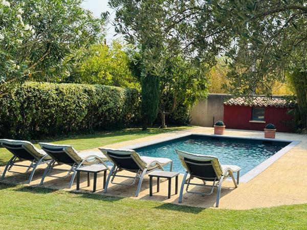 Exclusivité , Maison de charme avec piscine