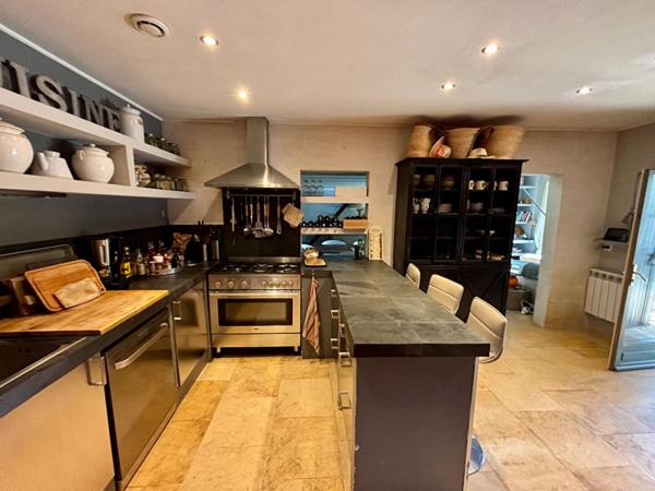 Exclusivité , Maison de charme avec piscine