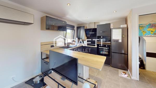 Maison de village avec studio indépendant