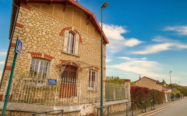 Appartement à vendre    2 pièces •  Étampes