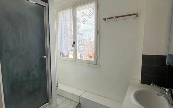 Appartement à vendre    3 pièces •  Le Blanc-Mesnil