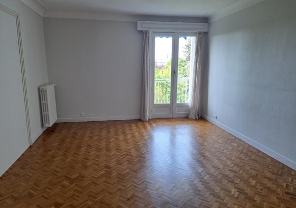 APPARTEMENT T5 / REF : 61087