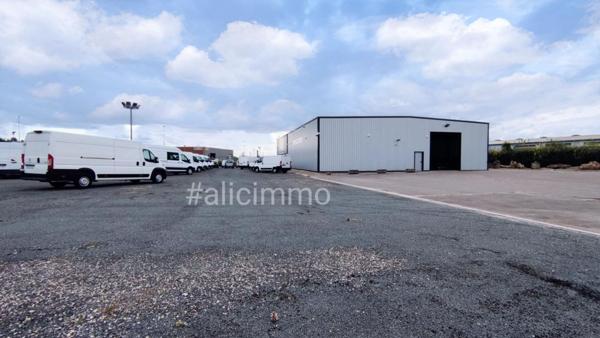 Immeuble Sezanne 650 m2