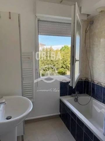 LA BAULE  GUEZY appartement T3 de 65 m²