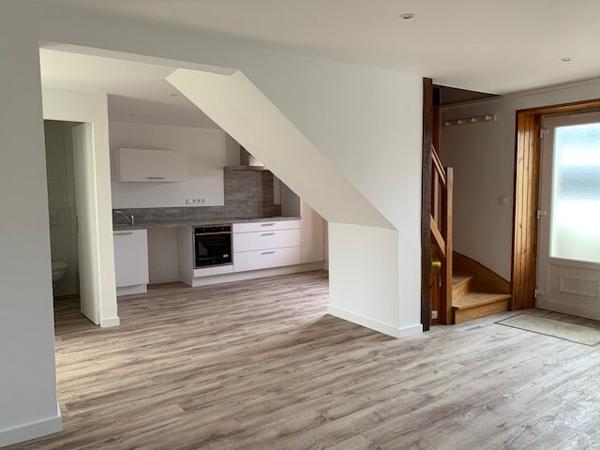 A LOUER Maison T3  BOURG QUESSOY
