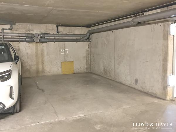 APPARTEMENT 2 PIÈCES AVEC PARKING