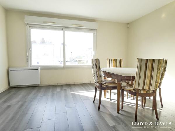 APPARTEMENT 2 PIÈCES AVEC PARKING