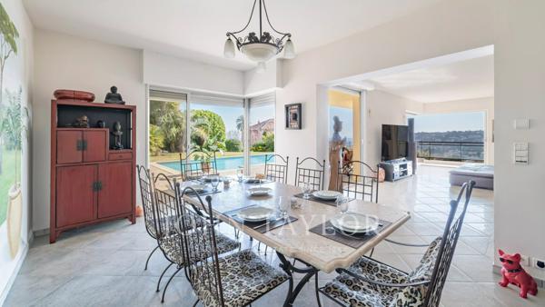 Nice – Villa récente avec vue mer dans un domaine sécurisé