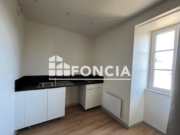 Location Studio 32.07 m² - Guingamp 22200